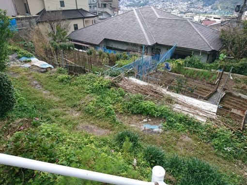 家庭菜園に、イヤ場所いいから建築